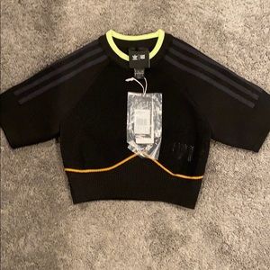 BRAND NEW Ivy park black crop top size M